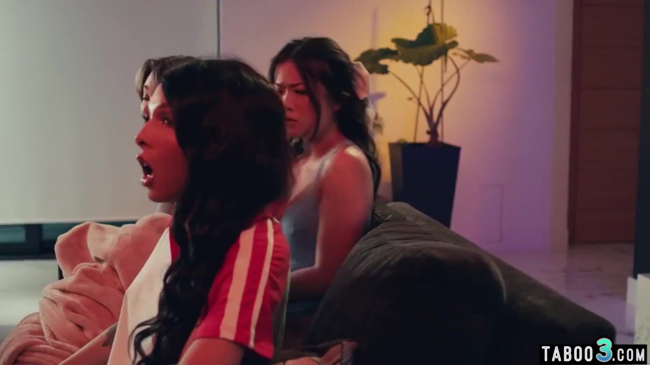 Asian Babe Enjoyed Movie On Two Ts Dicks - Lulu Chu, Valeria Atreides And Emma Rose