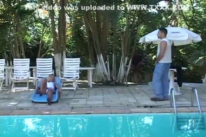 Horny Stud Mistakenly Takes Passable Shemale Up To His Room