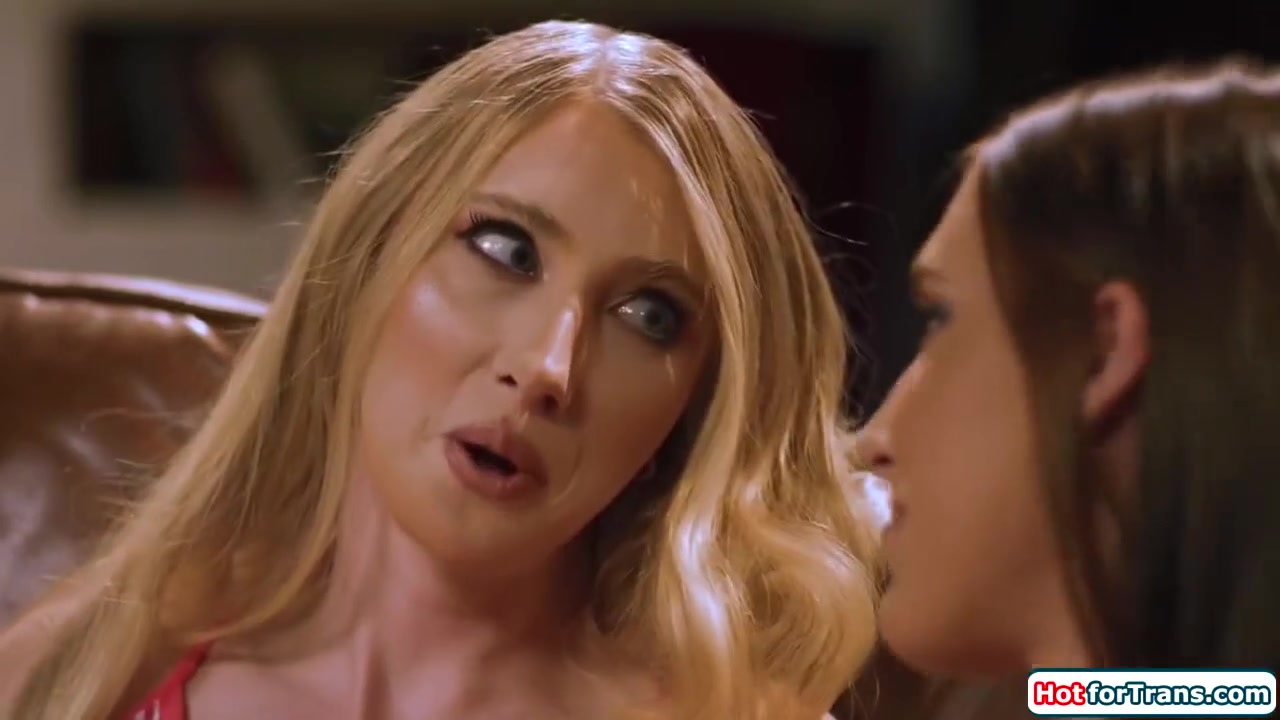 Big Tits Shemale And Bff Decide To Fuck