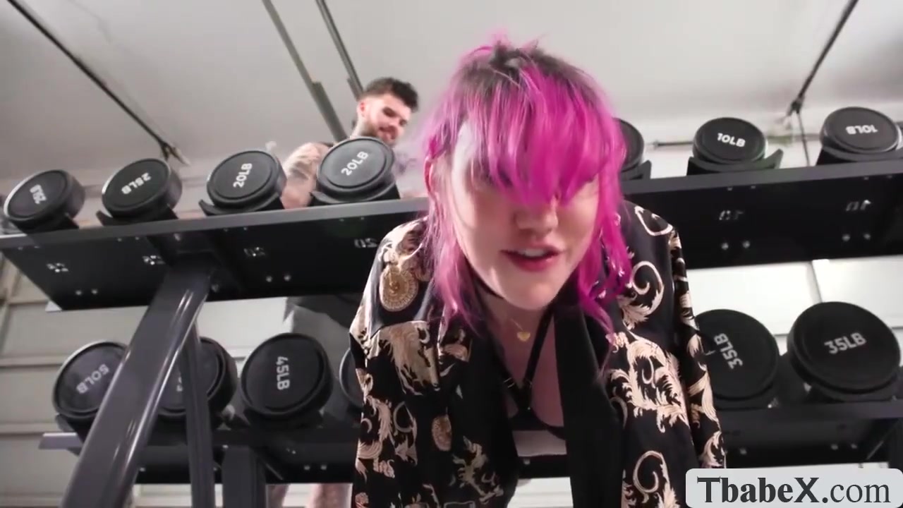 Got My Ass Stucked In The Gym And Get Fucked