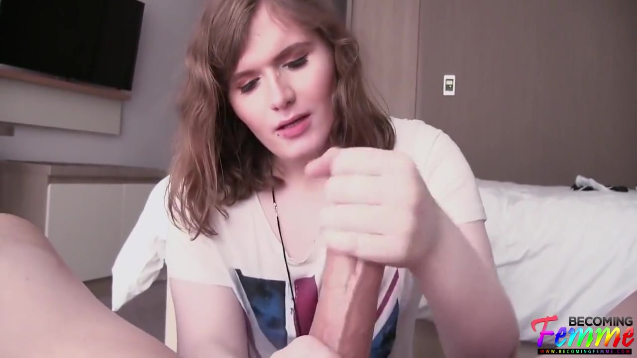 Scottish Trans Babe Gets Slutty With Christian Xxx