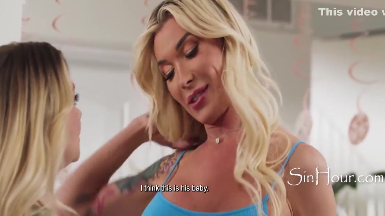 Sage Roux, Aubrey Kate And Rylee Blake - Pregnant Trans Girl Railed And Caught By Her Female Pregnant Friend