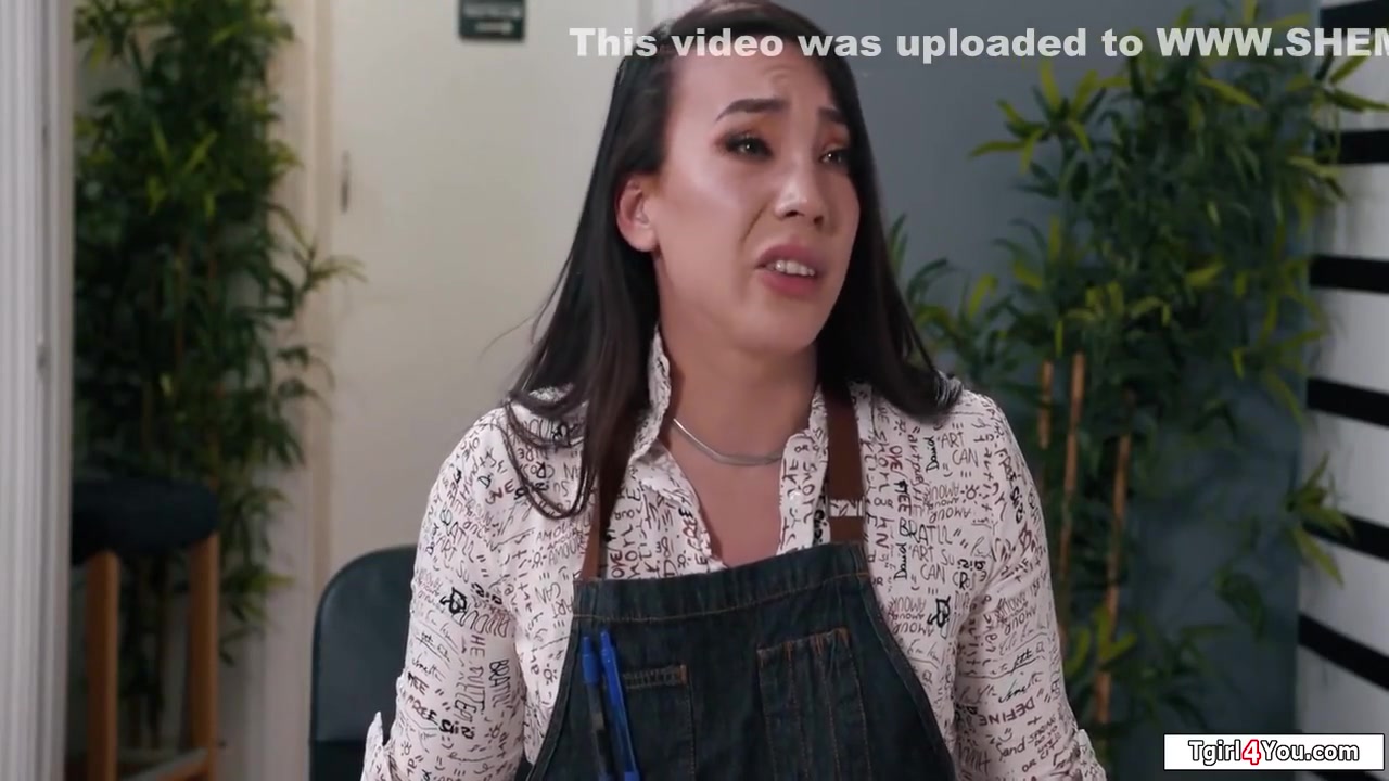 Cliff Jensen And Kasey Kei In Asian Shemale Is Rimmed And Analed By Delivery Guy