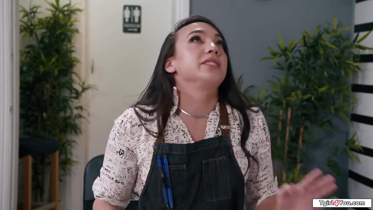 Kasey Kei - Asian Shemale Is Rimmed And Analed By