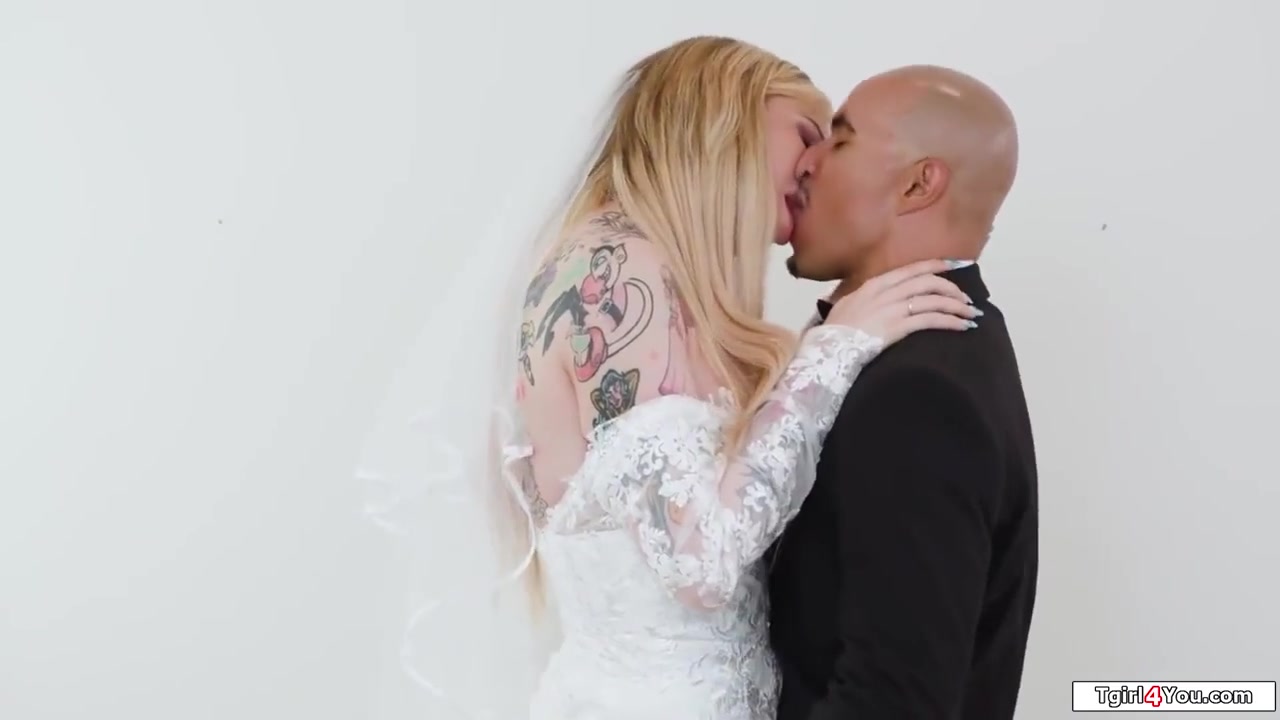 Busty Tgirl Bride Cheats With Man Of Honor