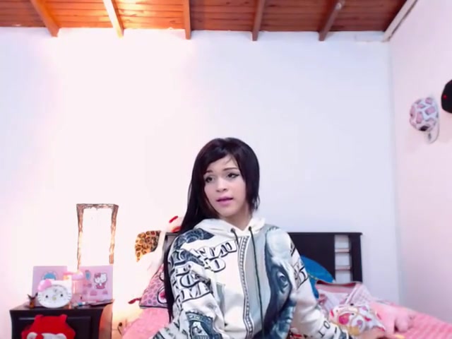 Cute tranny teasing on cam