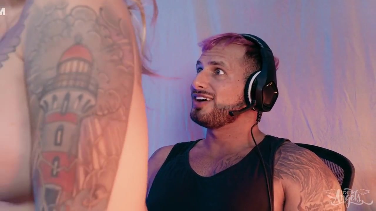 Parker Savages Gamer Cosplay Fantasy Sparks Intense Heat