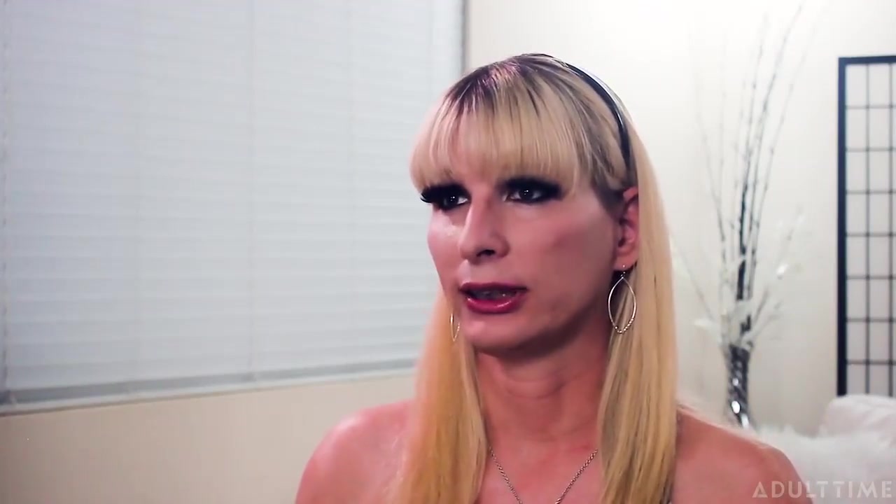 Jenna Creed In Being Trans 24/7: Bisexual Exploration With Jamie And Jenna