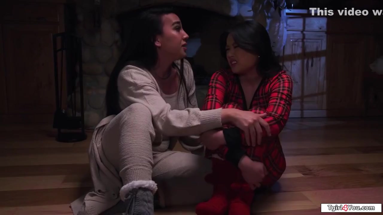 Im Cozying Up To My Hard Cock Small Tit Shemale