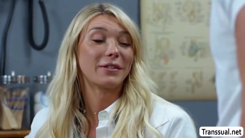 Smart And Gorgeous Ts Doctor Analed By Patient