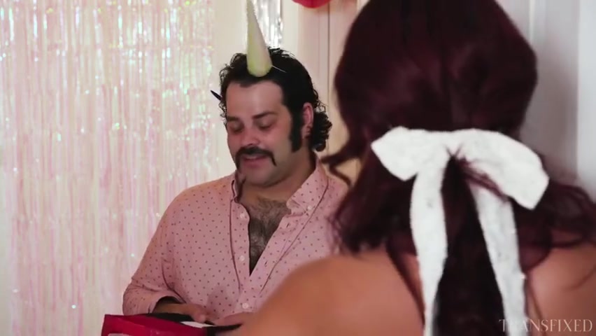 Avery Lust - More Than Seven Minutes