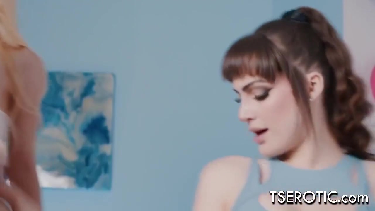 Ts Girl Gets Had Sex By Trans Girls - Bailey Archer And Rana Katana