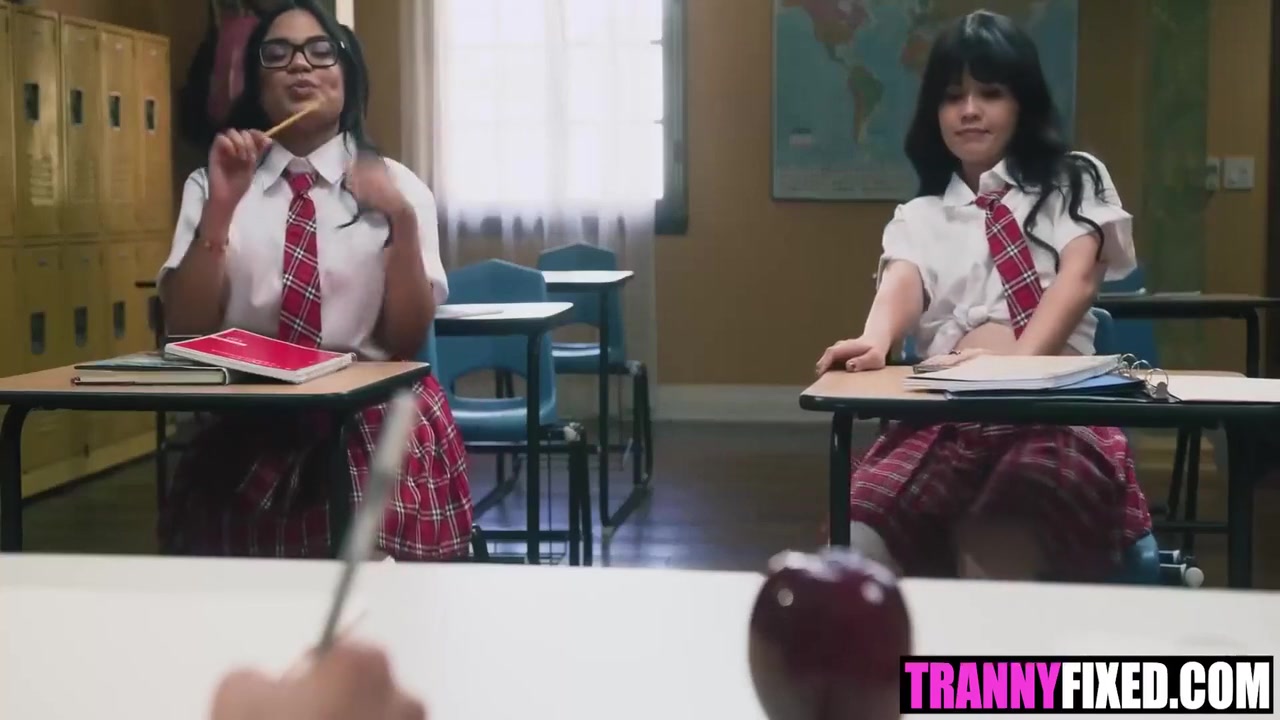 Ts Foxxy And Summer Col - Detention Tension Yhivi
