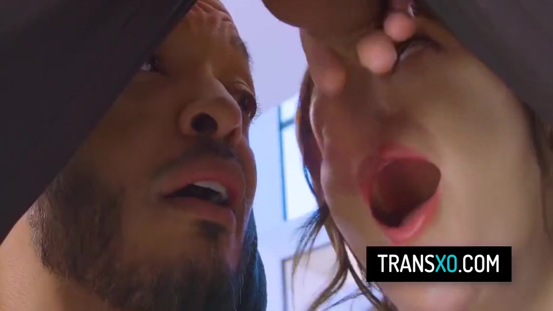 Hot Tranny As A Thief Fucks With The Homeowners - Korra Del Rio, Charlotte Sins And Dillon Diaz