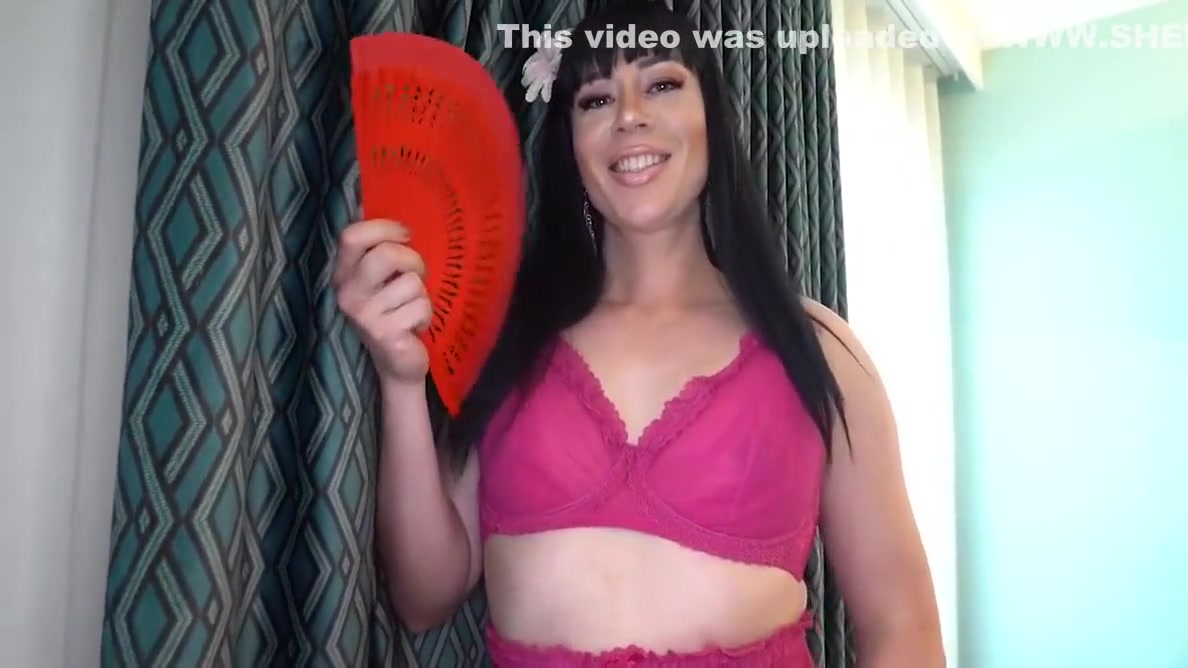 Lexi Chantilly Is Soo Hot Her Ass Is A Tight Treat