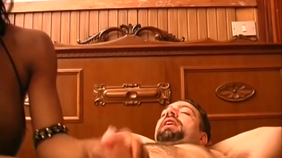 Jackeline Boing Boing In This Married Man Sometimes Likes To Fuck The Black Tranny