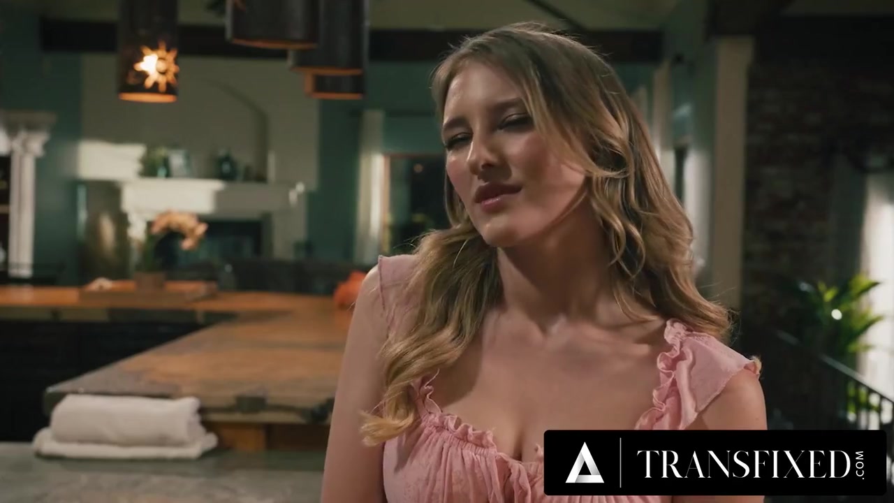 Melody Marks, Melody Petite And Gray Perrier In Petite Babe Gets Hot Creampie By Her Trans Neighbor