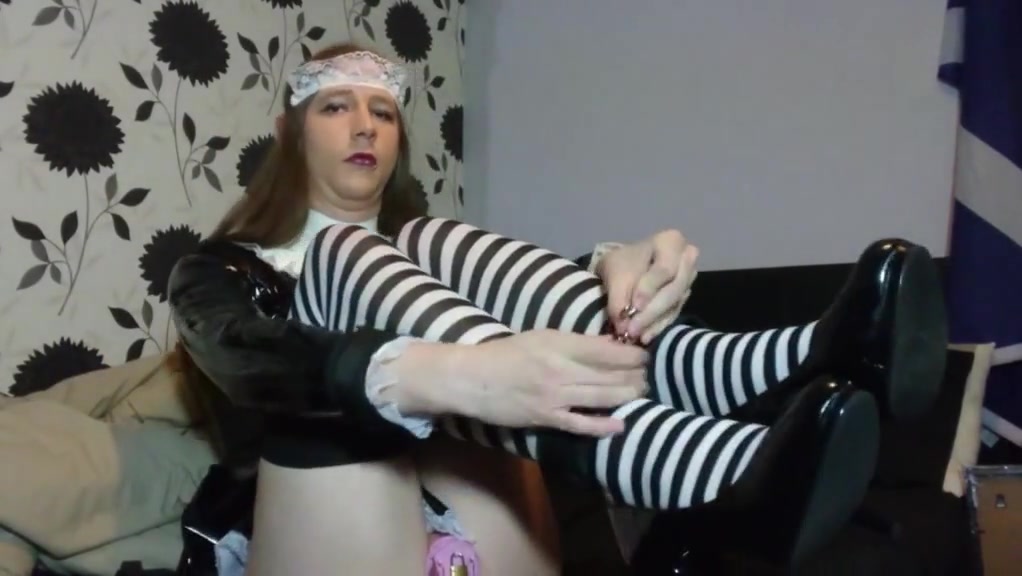 Sissy maid self bondage