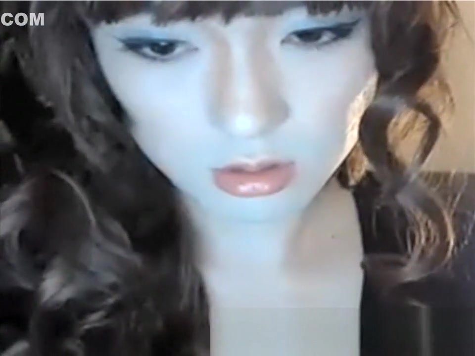 Doll-Faced Tranny in a Hot and Sexy Lingerie