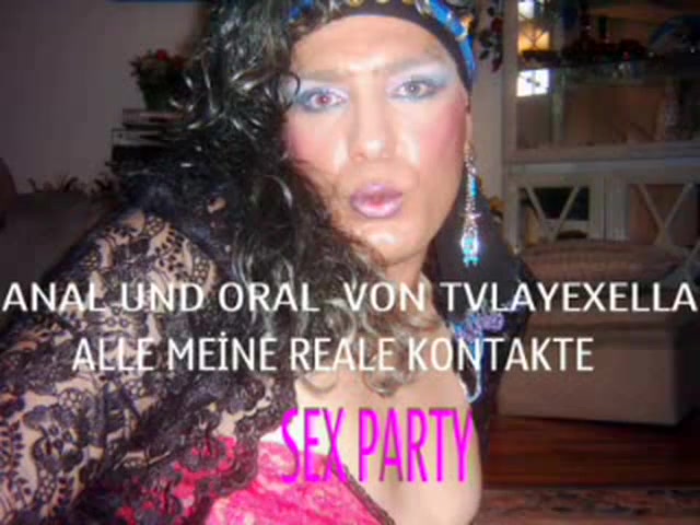 amateur shemale leila fucking und sucking