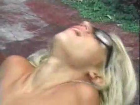 Sexy teen 18+ Dany gets fucked outdoor