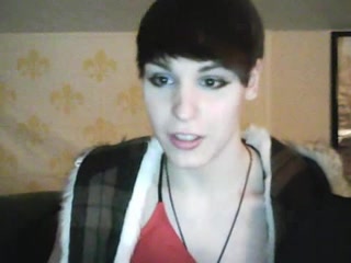 teen 18+ brunette tranny webcam solo