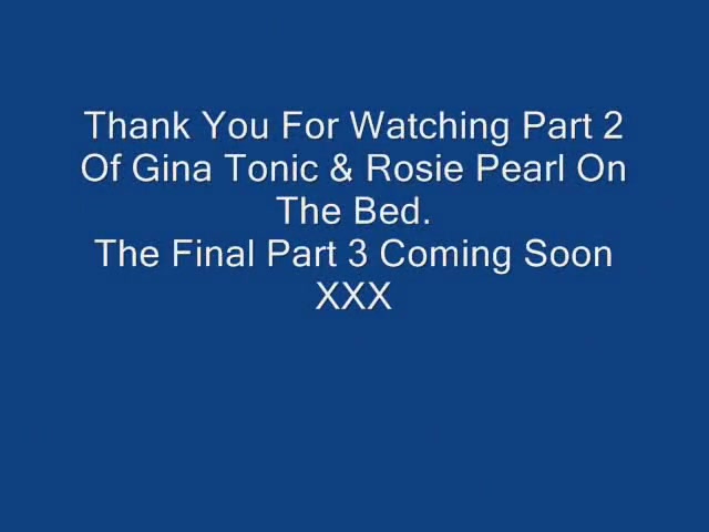 Gina Tonic Rosie Pearl on the bed 2