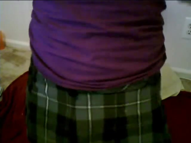 Hot teen 18+ ts shows off on cam