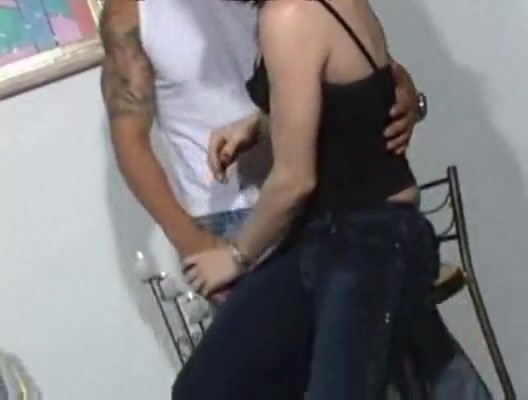 Interracial fun with a skilful trans