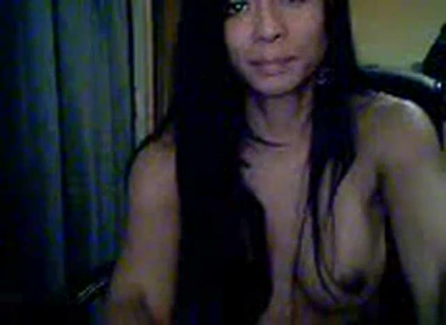 Legendary Lilienne Li plays on cam