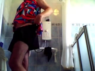 Homemade crossdreser pissing in his briefs