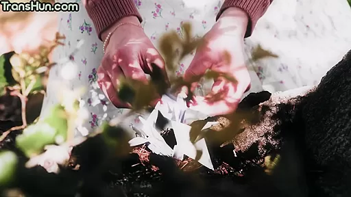 MILF Transgender hunny fucks cockhungry slut in doggystyle