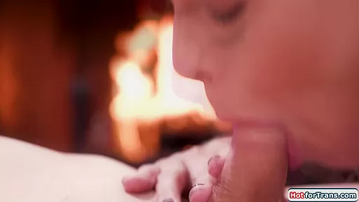 Asian trans Kasey Kei is Jesse Ponys first shemale to fuck