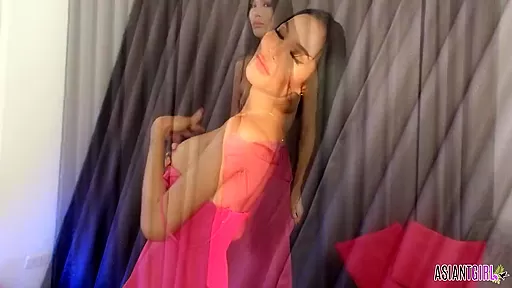 Stunning Bella!