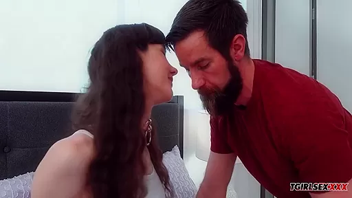 Livi Loves Anal - Livi Doll And Chris Epic