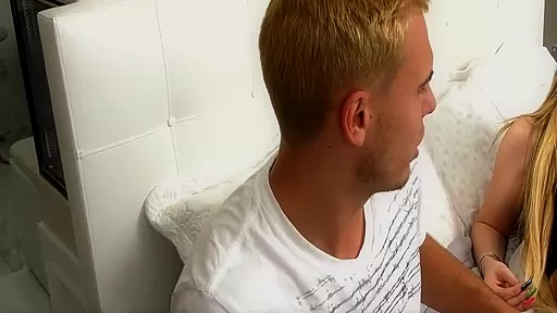 Stuning And Fucking With One Guy 6 Min - Ivory Mayhem And Khloe Kay