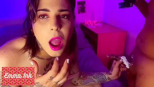 A Gostosa Se Lambuza Com Chantilly Em Um Belo Pau Bbc Do Seu Vizinho E Ganha Leite Na Boca With Emma Ink