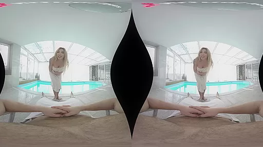 Poolside Goddess - TSVirtualLovers
