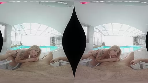 Poolside Goddess - TSVirtualLovers