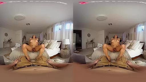 Alone and Exotic - TSVirtualLovers