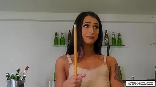 Ts Barebacks A Tgirl In 3some With Holly Wood, Khloe Kay And Ella Hollywood