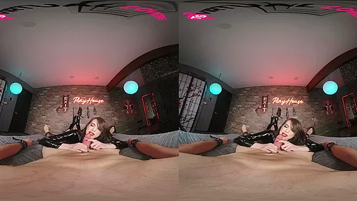 T-Girl Latex - TSVirtualLovers