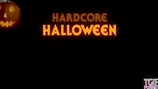 S Hardcore Halloween With With Daisy Taylor
