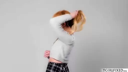 Bareback Anal Fucks On The Floor