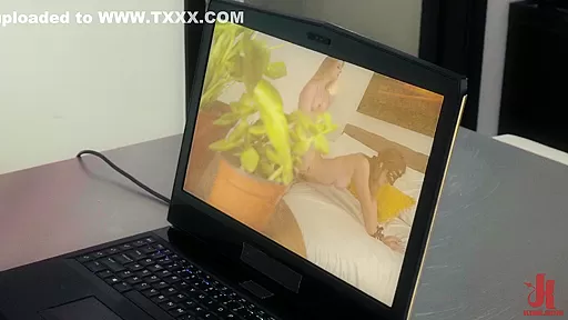 Korra Del Rio And Kylie Le Beau - Cam Pt. 2 Sucks And Fucks Roommate