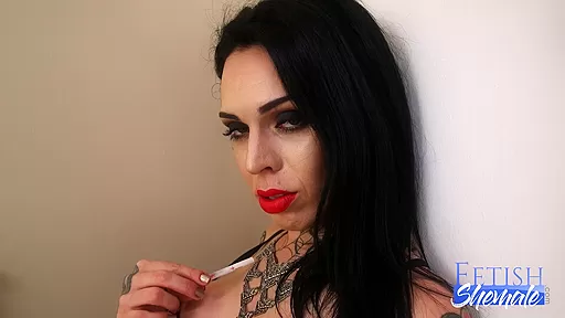 Sexy Tranny Showing off what shes got