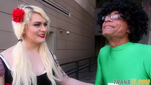 Tattooed shemale swallows thick jizz