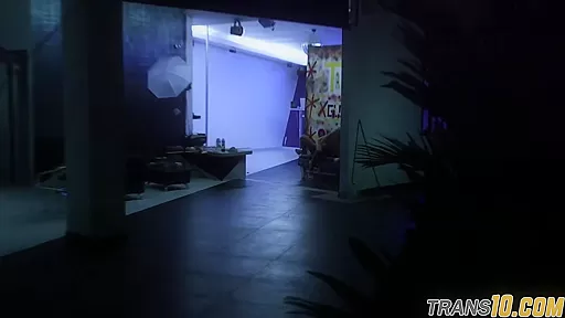 Smalltitted ts cocksucking at gloryhole