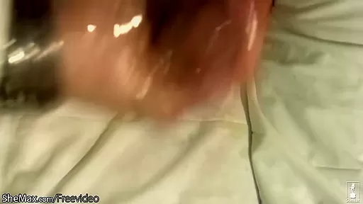 Big butt shebabe oils naked body and swings her cock around