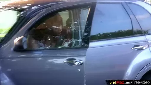 Redhead shebabe strips down in exchange for the car fix